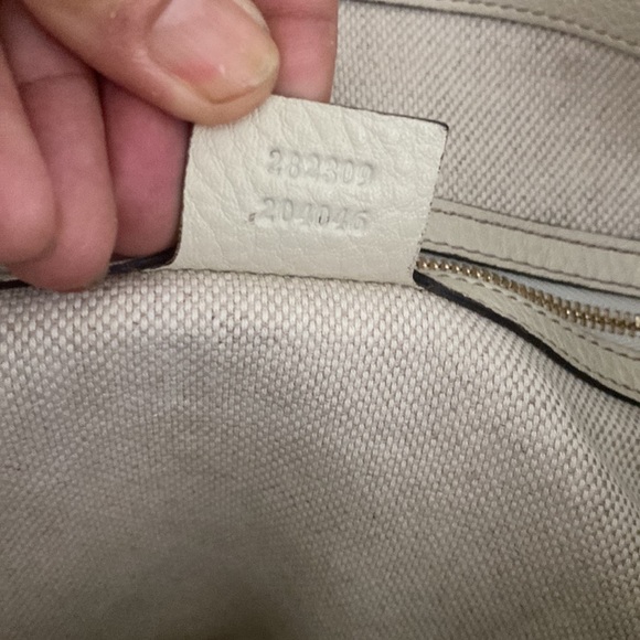 GUCCI Logo Bag - Picture 3 of 5